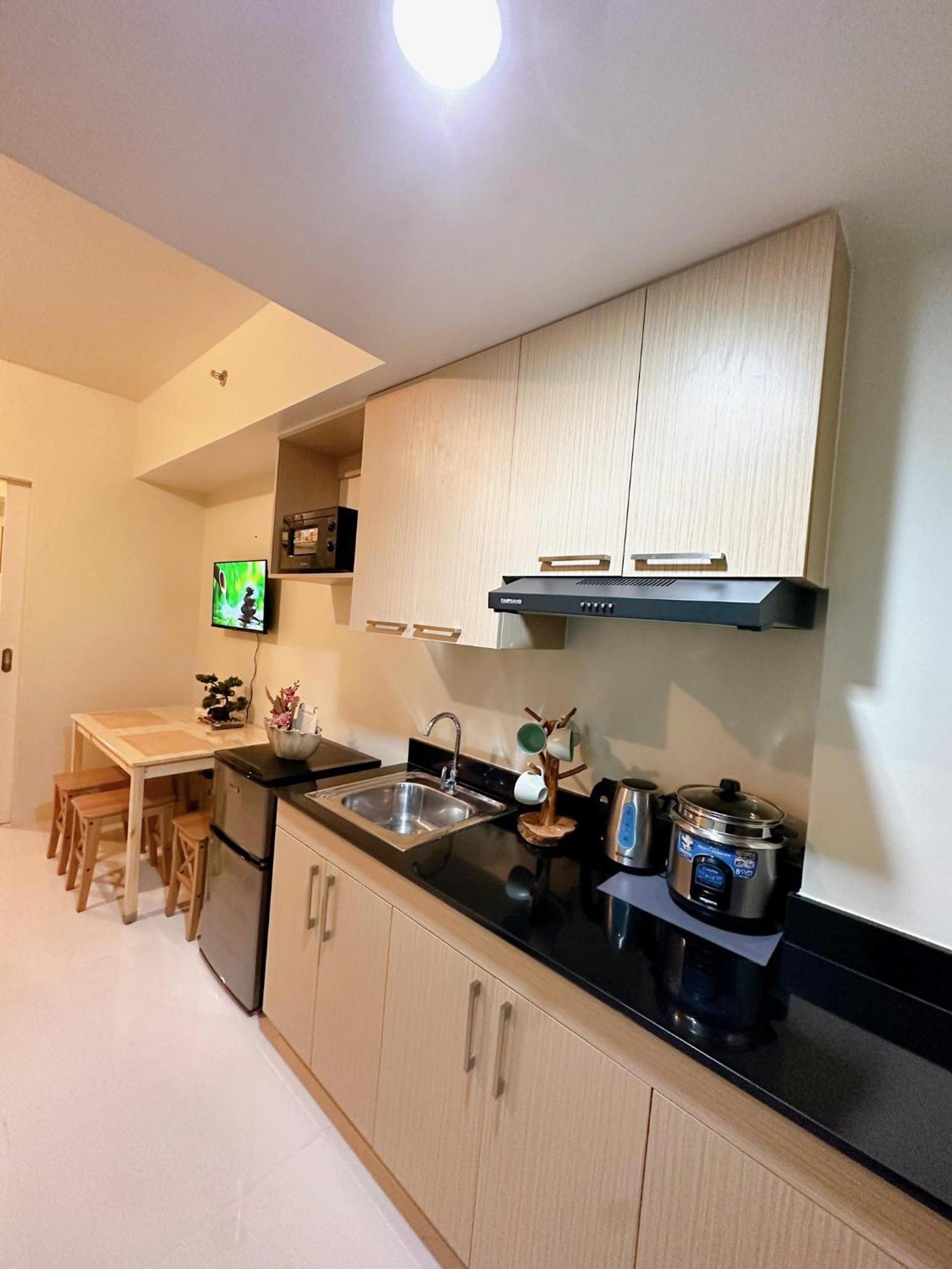 Luxury Suites At Brenthill באגויו מראה חיצוני תמונה