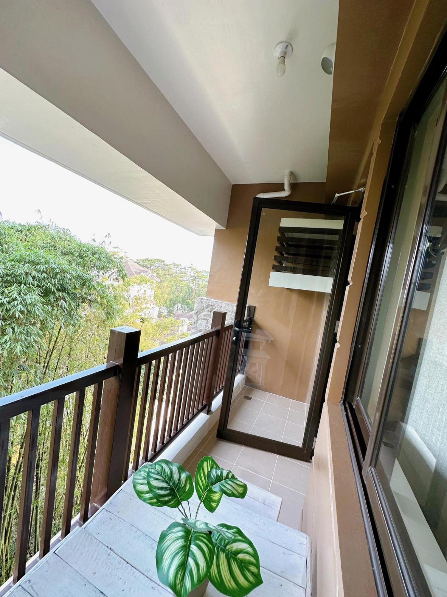 Luxury Suites At Brenthill באגויו מראה חיצוני תמונה